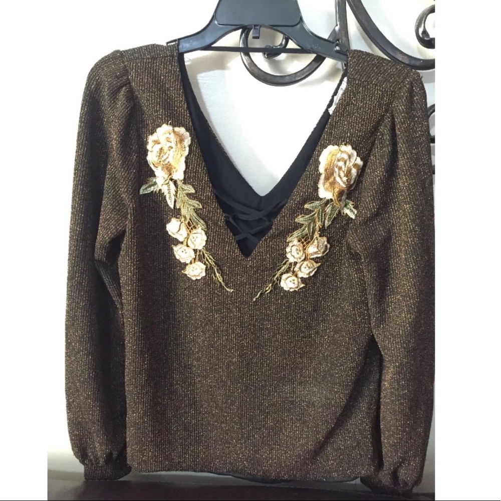 Gimmicks by BKE shirt small